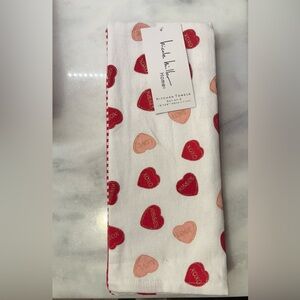 Nicole Miller Red and Pink Heart cotton Kitchen Towels set of 3. NWT